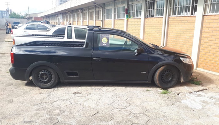 Pinhão - Pinhãoenses são detidos com veículos clonados em Guarapuava