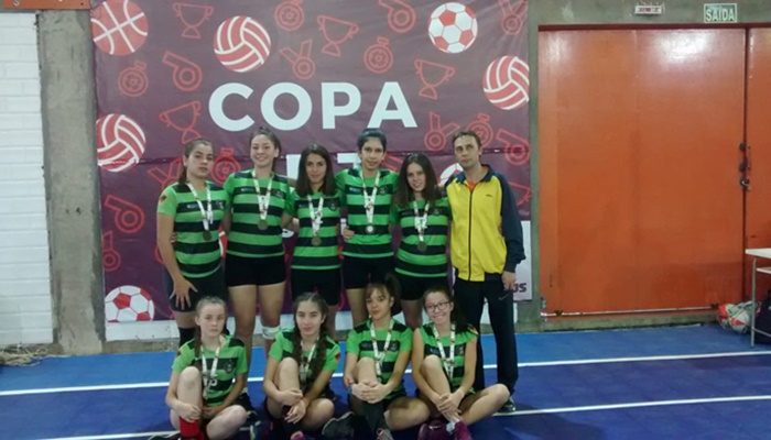 Pinhão - Voleibol Participa da Copa BJ de Voleibol