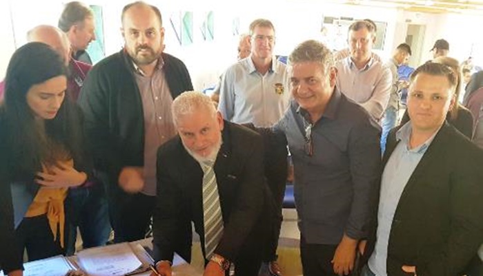 Guaraniaçu - Prefeito assina Termo de Cooperação entre o Estado e o Município para a realização dos Jogos Abertos do Paraná “Divisão B”