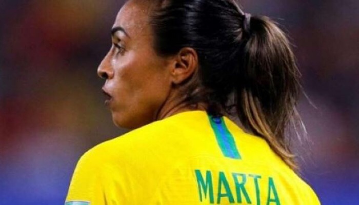Futebol: Real Madrid anuncia time feminino e pode ter interesse por Marta