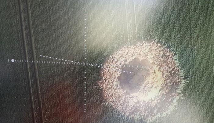 Bomba da 2ª Guerra explode e deixa cratera em campo na Alemanha