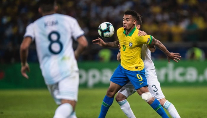 Artilheiro da Era Tite decide e Brasil vence a Argentina na semifinal