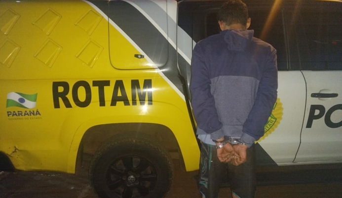 Catanduvas - Polícia prende homem portando maconha
