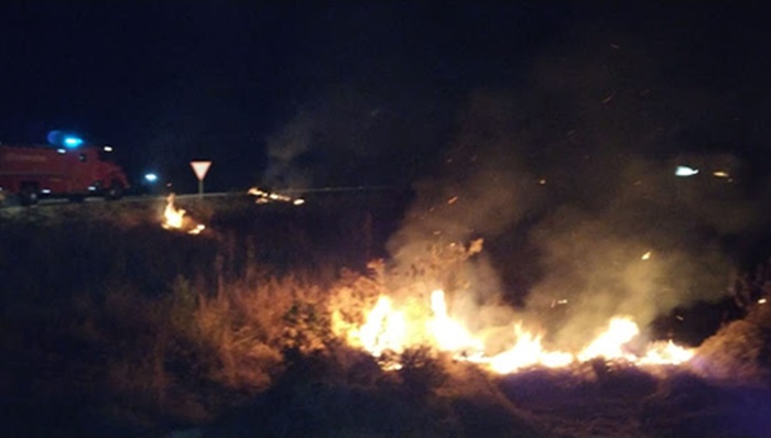 Laranjeiras - Incêndio ambiental mobiliza a equipe do Corpo de Bombeiros