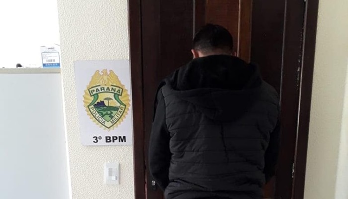 Foz do Jordão - Homem que passou notas falsas é preso pela Policia de Mangueirinha