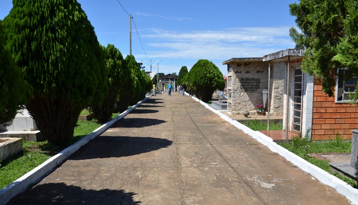 Pinhão - Lei determina critérios e estabelece norma sobre os cemitérios no município