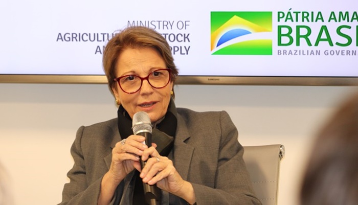 Lácteos devem começar a ir para a China em agosto, diz ministra