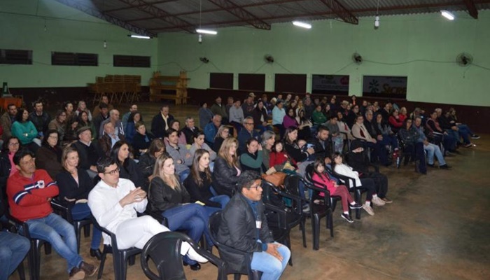 Porto Barreiro - Secretaria de Saúde realiza palestras sobre Depressão e Atualidades na Semana Nacional da Família