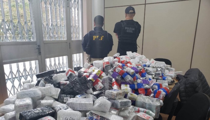 Policial militar é preso com carregamento de R$ 2 milhões em anabolizantes