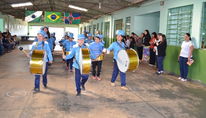 Pinhão - Prefeitura promove 1ª Parada Cultural da Independência