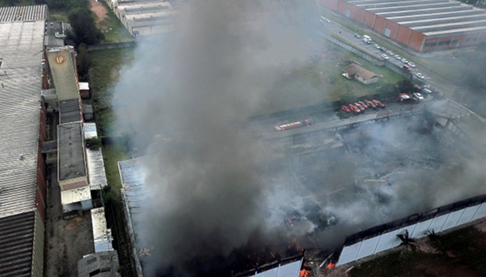A cada duas horas é registrado um incêndio em edificação no Paraná