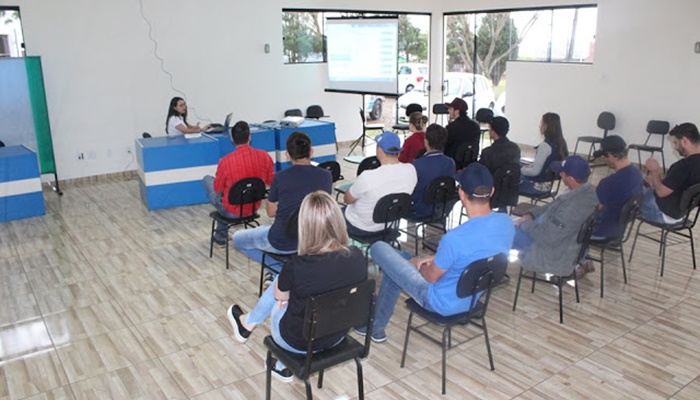 Porto Barreiro - Micro empresários participam de capacitação para emissão de nota fiscal eletrônica
