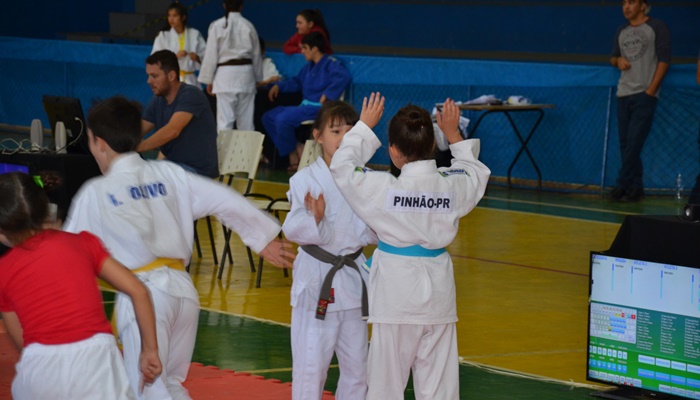 Pinhão - Judô conquista mais 53 medalhas