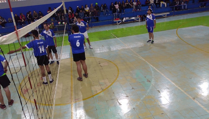 Pinhão - Voleibol movimentou o fim de semana