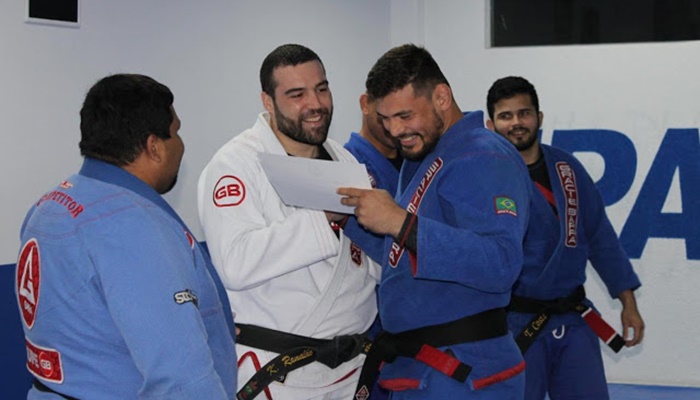 Laranjeiras - Laranjeirense será técnico de Klidson Abreu em luta do UFC