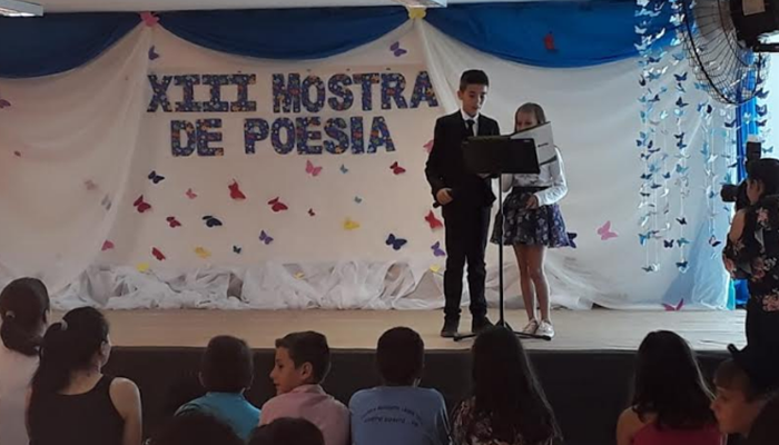 Campo Bonito - Escola Municipal Lauro Luiz realizou a Mostra de Poesia