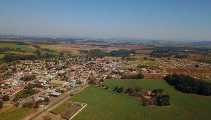 Prefeitos paranaenses se revoltam com possível extinção de cidades: “Loucura”