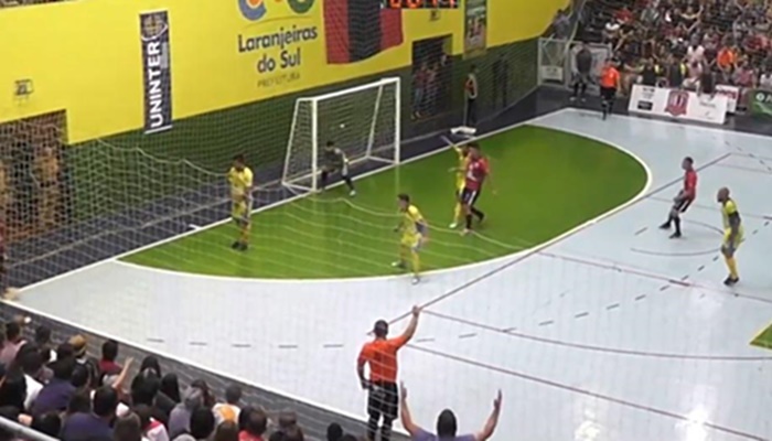 Laranjeiras - Futsal: Operário vence o Prudentópolis e está a um empate da final da Bronze