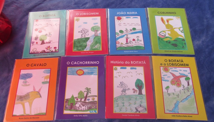 Pinhão - Secretaria de Educação faz lançamento dos livros escritos pelos alunos da rede municipal de ensino