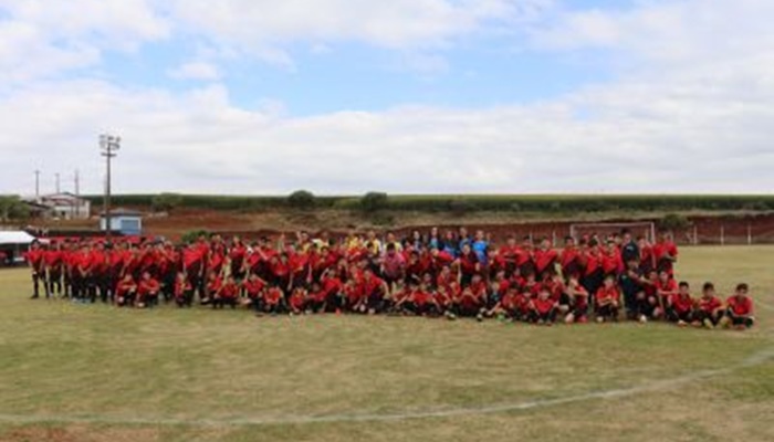 Candói - Projeto Escola Furacão do Athletico Paranaense é lançado