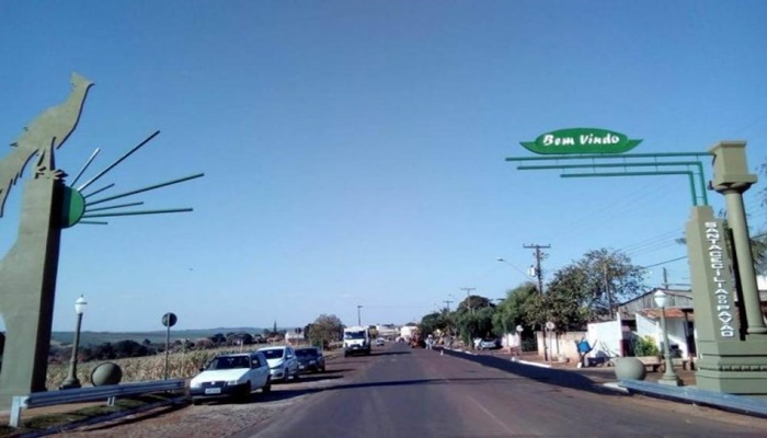 Prefeito do Paraná leva servidora a motel com carro da prefeitura e é investigado pelo MP