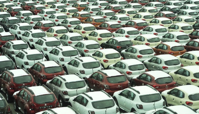 A cada três minutos um carro novo foi vendido no Paraná no ano passado