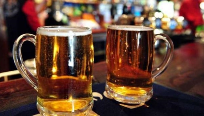 Cerveja contaminada pode ser causa de síndrome que matou uma pessoa em MG