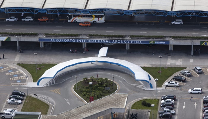 Passageira passa mal e morre dentro de avião no Aeroporto Afonso Pena