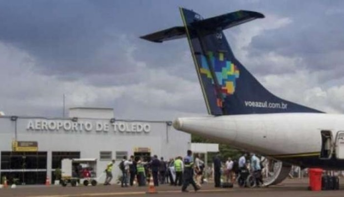 Azul suspende voos para dez cidades, quatro delas no Paraná