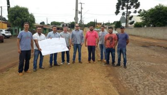 Candói - Com investimentos de aproximadamente R$ 3,9 milhões, obras de pavimentação asfáltica na Lagoa Seca são iniciadas