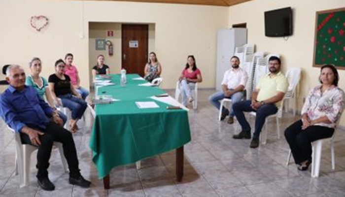 Candói - Ação solidária: Líderes religiosos e equipe da Assistência Social se reúnem para discutir arrecadação e distribuição de cestas básicas