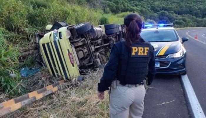 Mortes em rodovias federais do Paraná têm leve queda no 1º trimestre, aponta PRF