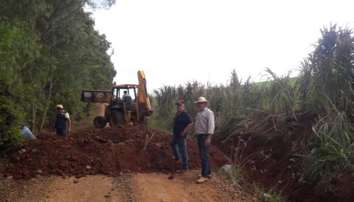 Porto Barreiro - Governo Municipal inicia obras de Pavimentação Poliédrica