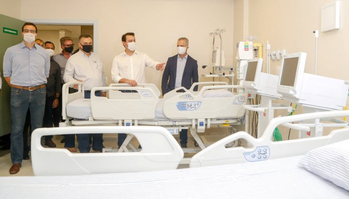 Governo garante 108 novos leitos para o Hospital Universitário de Maringá