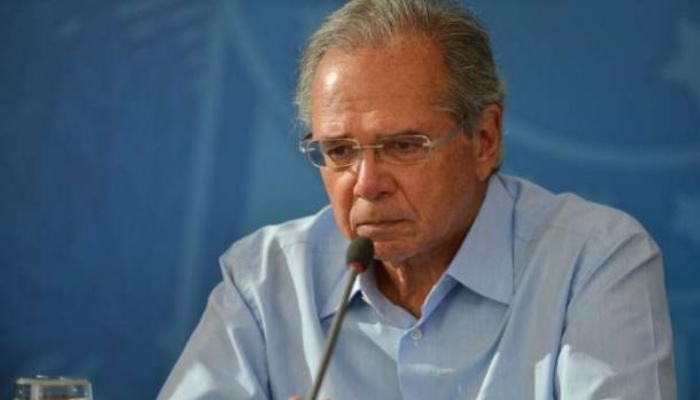 Guedes diz que governo vai manter teto de gastos