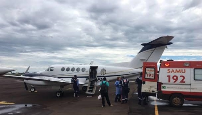 Avião UTI do Programa Paraná Urgência aerotransportará gestante de trigêmeos