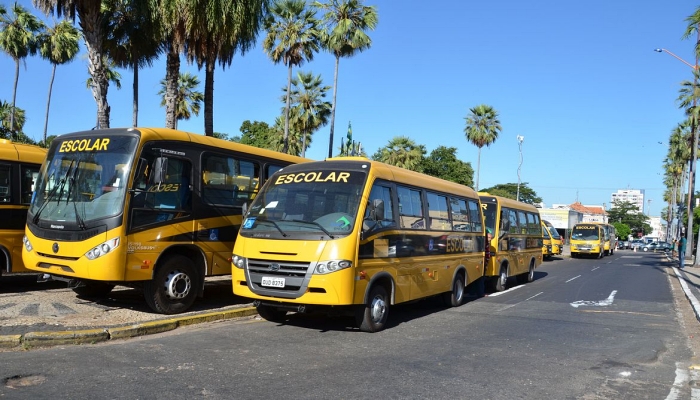 Consulta pública vai definir especificações de novos ônibus escolares