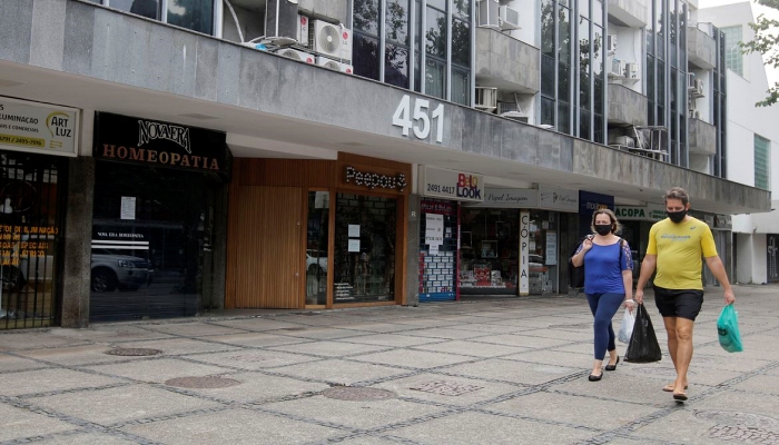 Confiança do empresário do comércio atinge menor patamar desde 2011