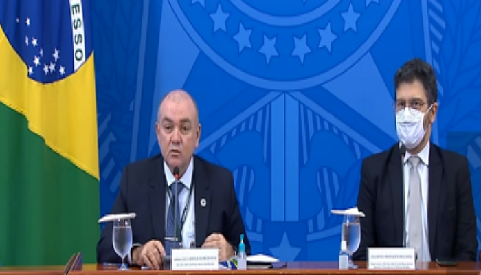 Ministério da Saúde fala sobre enfrentamento à covid-19
