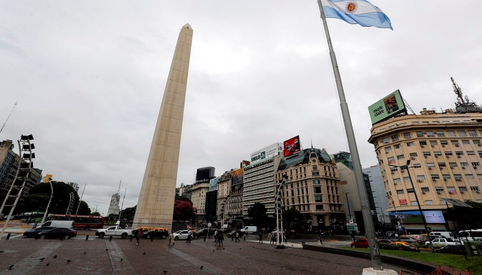 Argentina supera 100 mil casos confirmados da covid-19