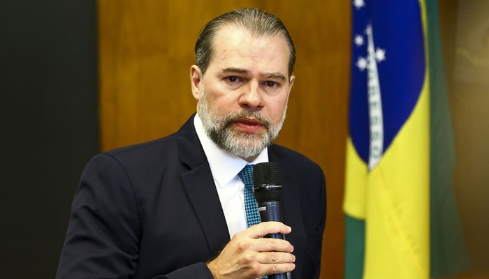 Após receber alta, Toffoli cumpre agenda por videochamadas