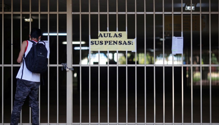 Senado aprova MP que suspende número mínimo de dias letivos
