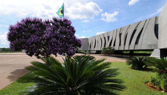 STJ nega soltar todos os presos do grupo de risco da covid-19
