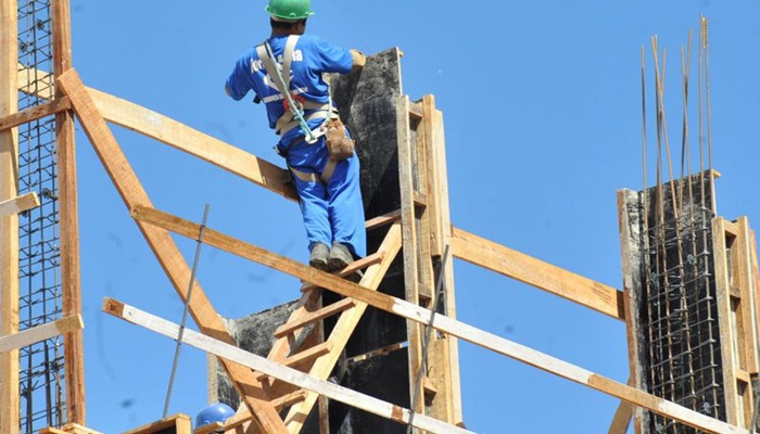 Confiança da construção cresce 6,6 pontos em julho