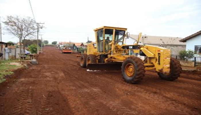 Candói - Prefeitura investe R$ 1,3 milhões em obras de pavimentação no Sol Poente