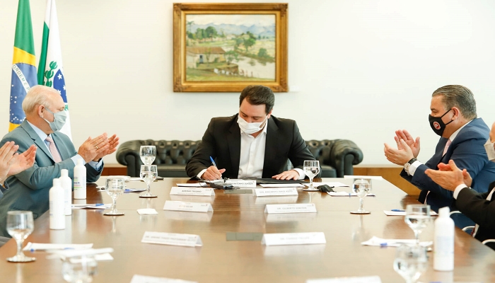 Governador sanciona projeto que amplia estrutura da Justiça de primeira instância