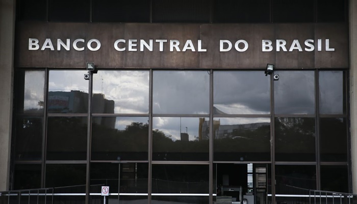 Banco Central oficializa redução do compulsório a prazo