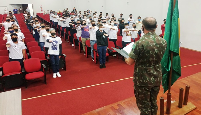 Quedas - Mais de 100 Jovens de Quedas e Espigão são dispensados do Serviço Militar