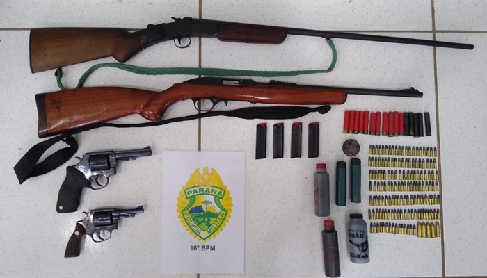 Nova Laranjeiras - Rotam apreende armas e munições e pai e filho são presos