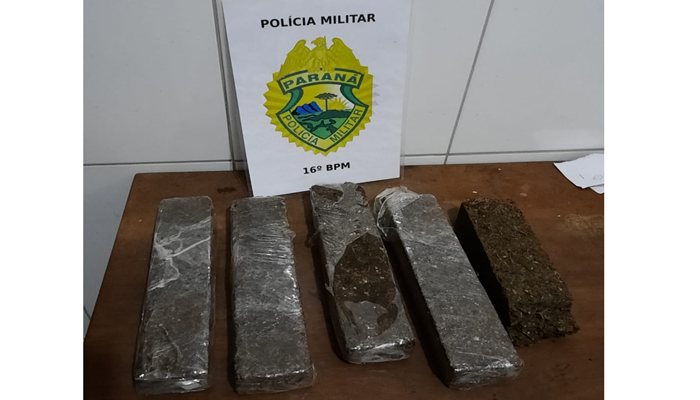Palmital - PM prende traficantes na Vila Feliz 